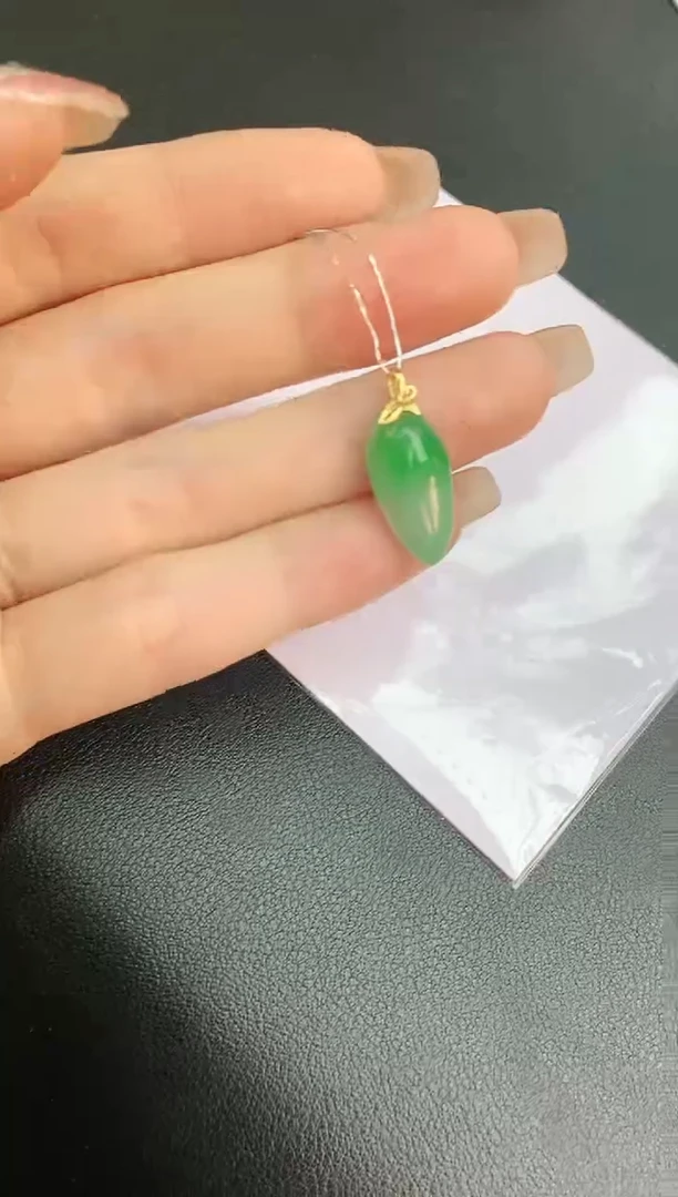 【闪购商品】翡翠颈饰18K金镶嵌赠礼盒证书 珍珍