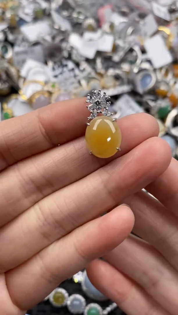 银S925镶嵌戒指翡翠888             7