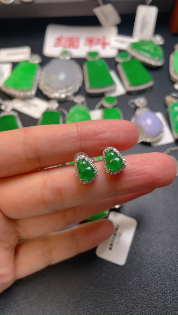 吊坠(不含链)银S925镶嵌翡翠吊坠