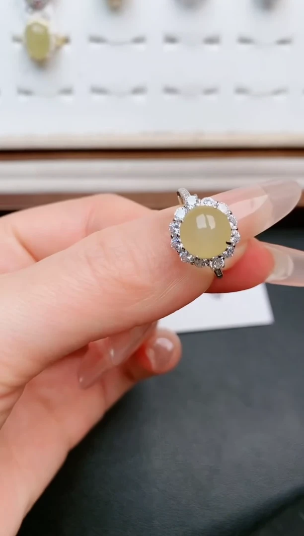 【闪购商品】翡翠戒指银S925镶嵌.....