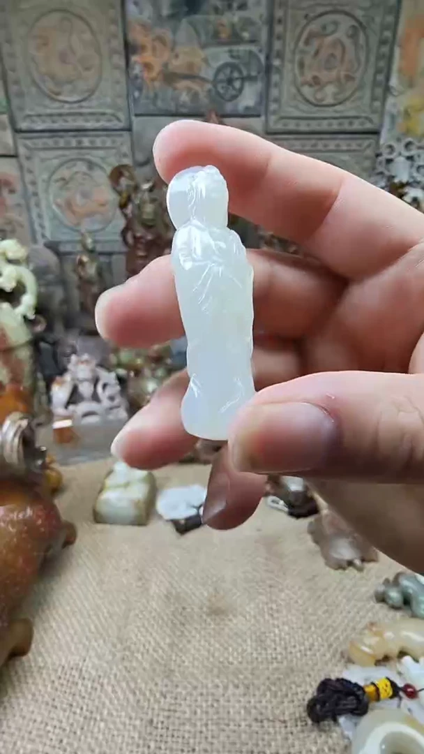 和田玉（糖玉）未镶嵌挂件1