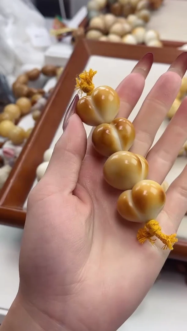 手串菩提根/象牙果象牙果溏心屁桃21*25mm棒棒糖