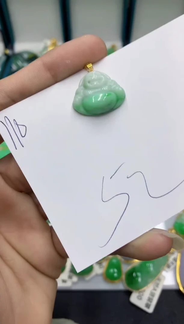 【闪购商品】翡翠颈饰18K金镶嵌翡翠