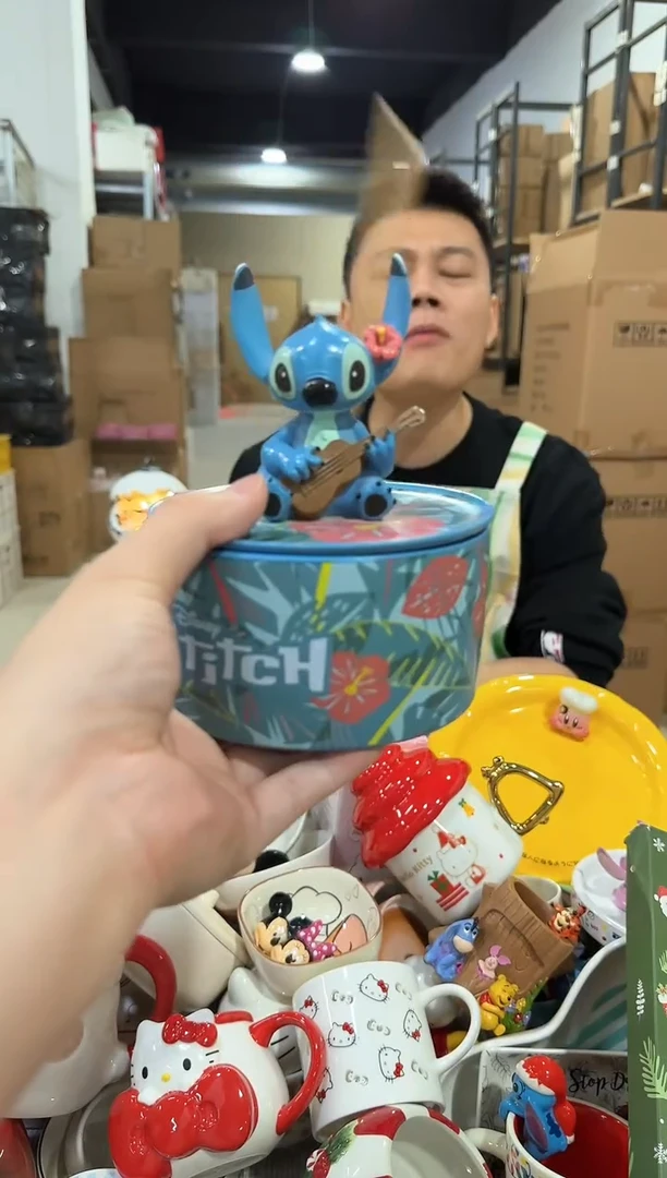 瓷片史迪仔首饰盒