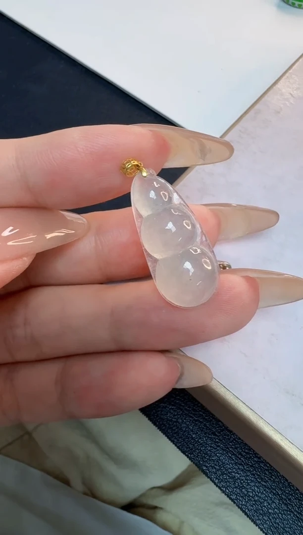 翡翠18K金镶嵌吊坠(不含链)缅甸A货翡翠