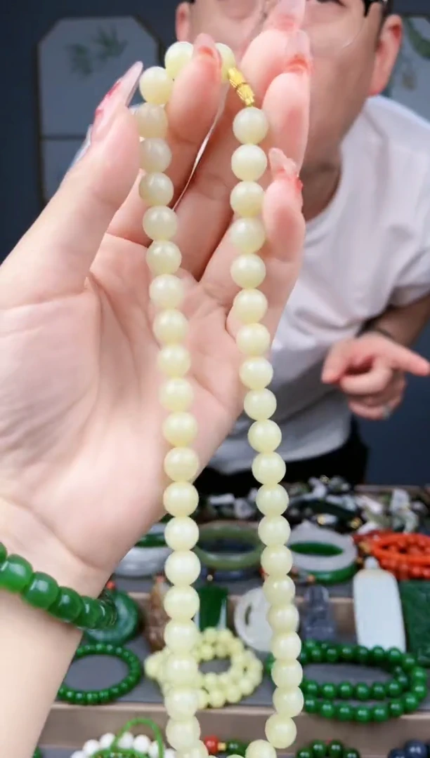 和田玉未镶嵌颈饰多样性发货  拍一单发一个