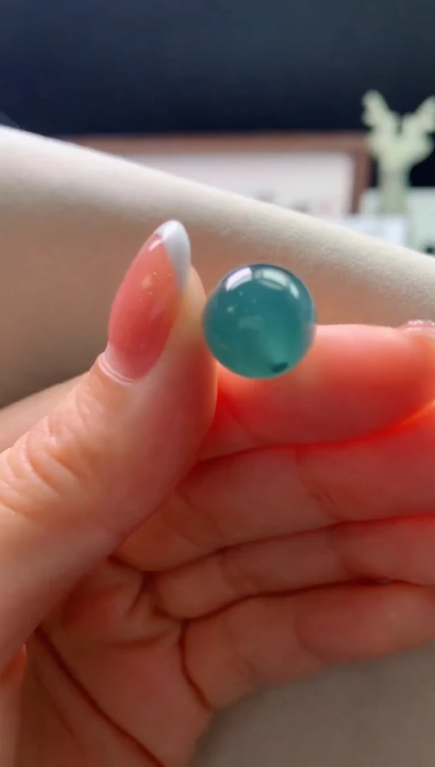 翡翠未镶嵌颈饰1002709182