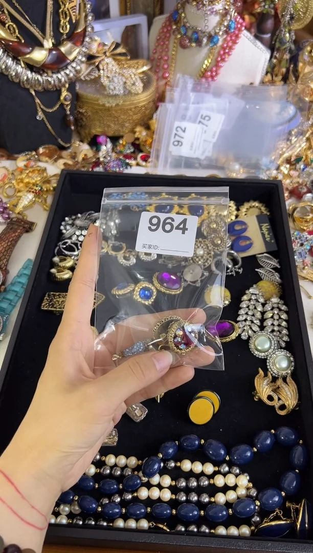 合金无铜合金964 中古首饰都有瑕疵 请确认好成色尺寸在拍！
