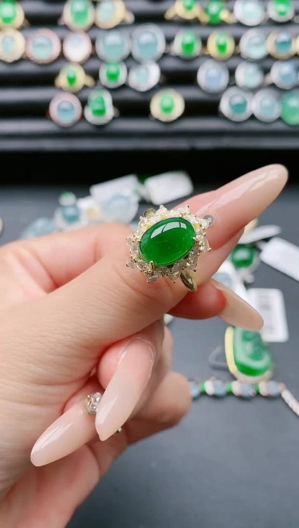 【闪购商品】翡翠戒指银S925镶嵌111111