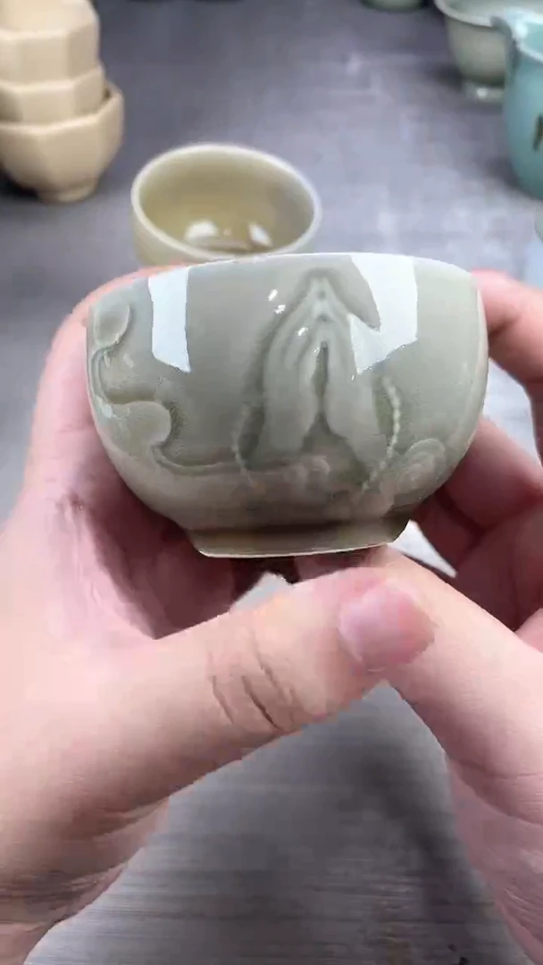 青瓷仓储清仓福利