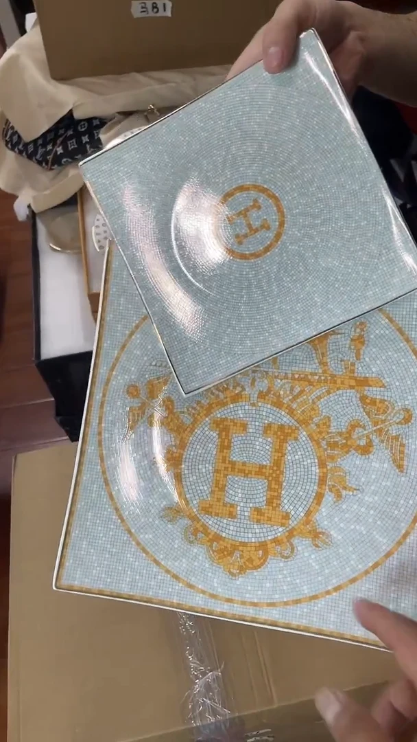 杯鸿辉家品牌瓷器，京东包邮！