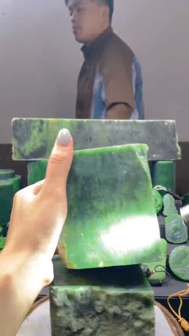 未镶嵌和田玉珠宝半成品1