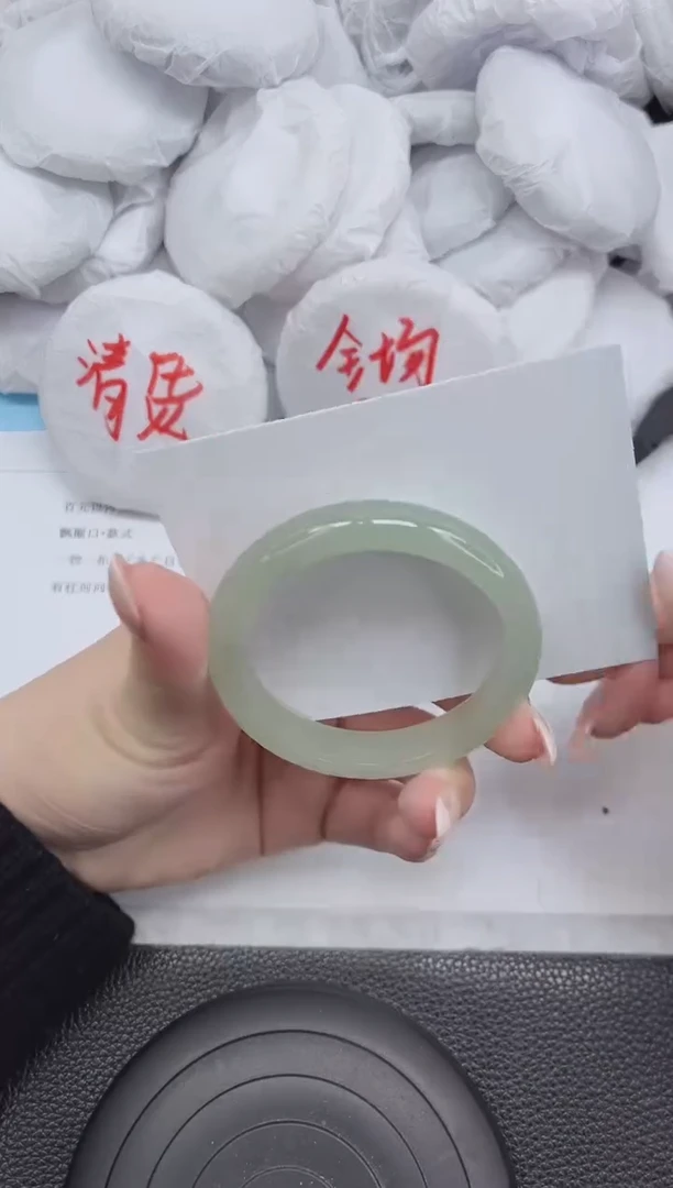 未镶嵌手镯石英质玉17-52.3