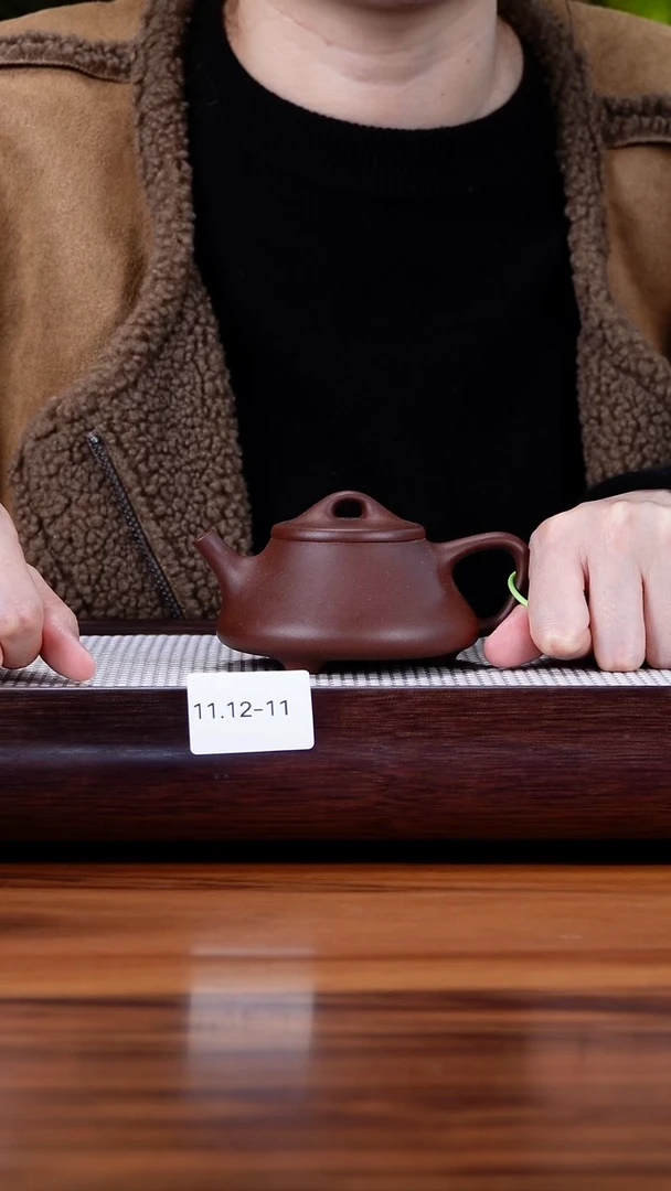 茶壶紫砂11.12-11 紫玉金砂 柱瓢150