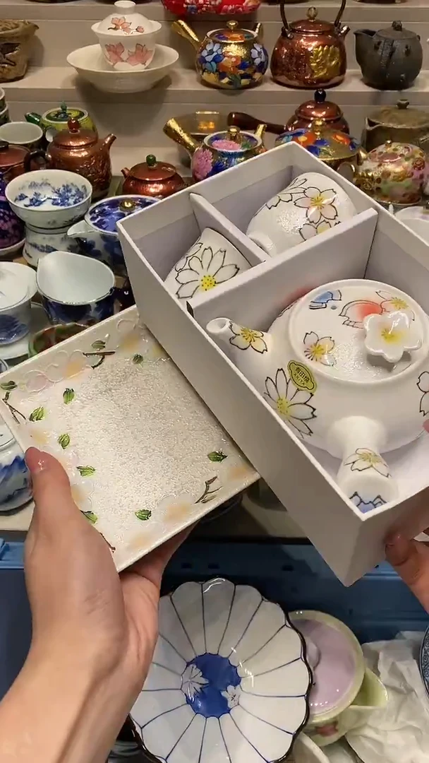 瓷片雯****间 必选商品属性将自动生成闪购标题