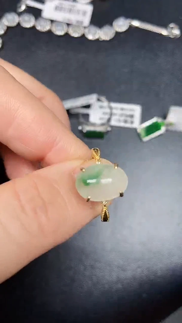 银S925镶嵌戒指翡翠5200