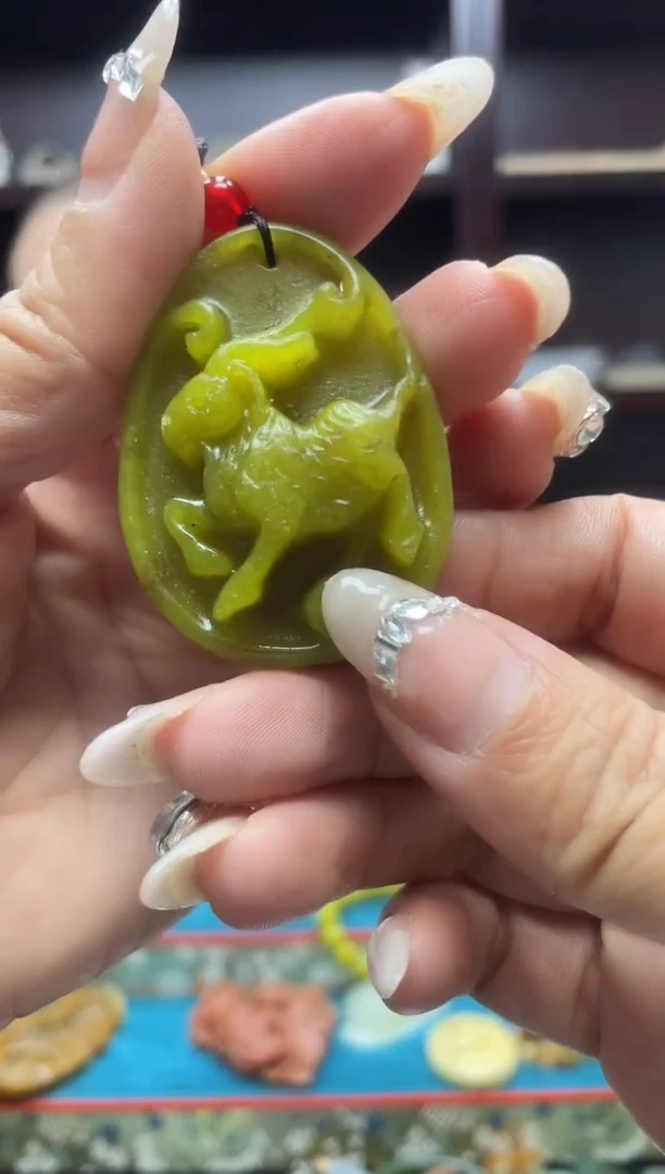 未镶嵌岫玉吊坠多样性发*货拍一发一