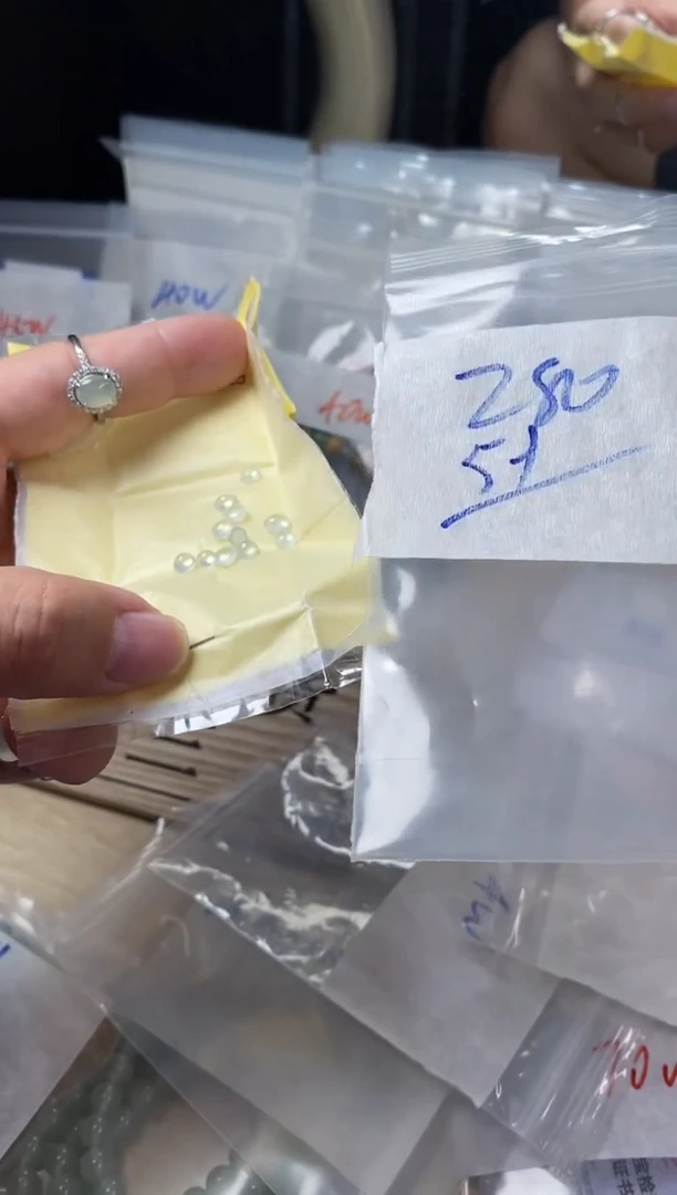 定制翡翠未镶嵌天然缅甸翡翠