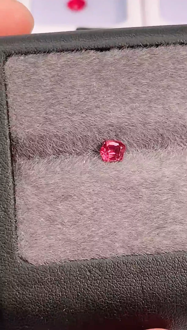 裸石尖晶石0.32-32天然尖晶石