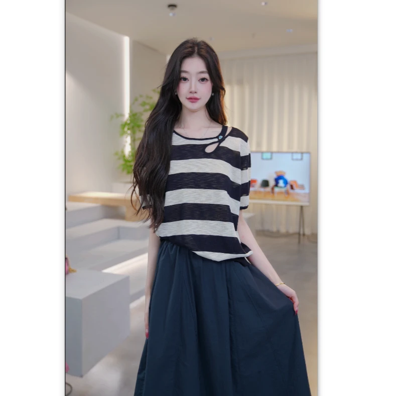 Basic House/百家好新款百搭减龄针织衫 B1325B56582