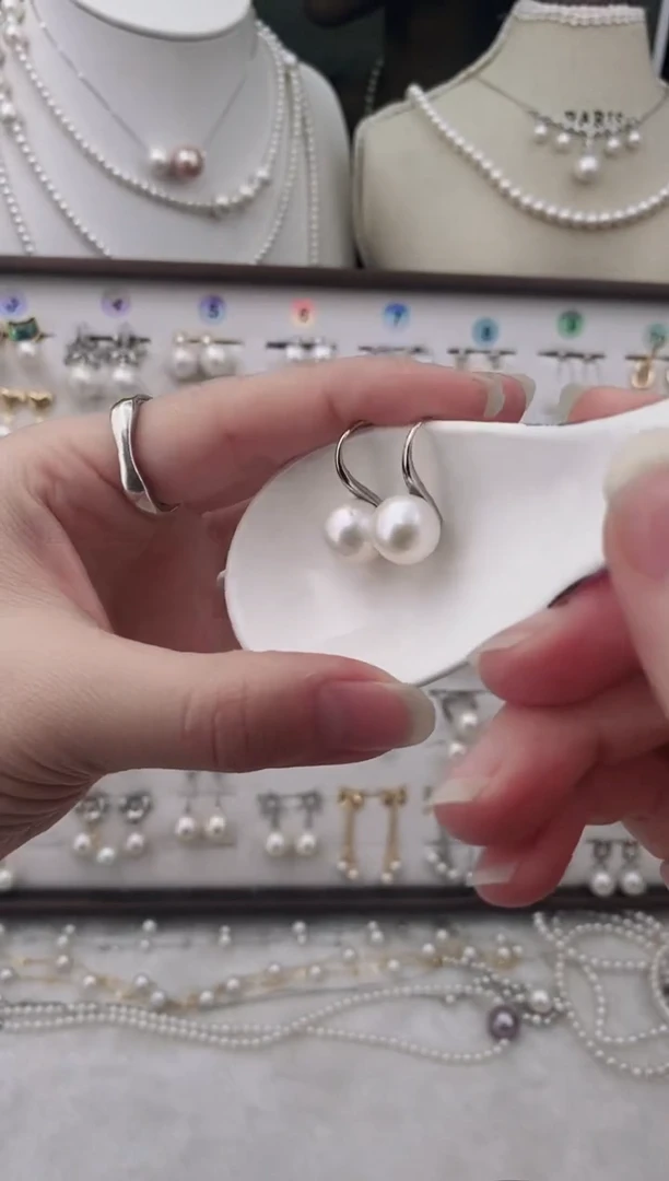 银S925镶嵌耳饰淡水珍珠52圆珠默认微瑕10.9