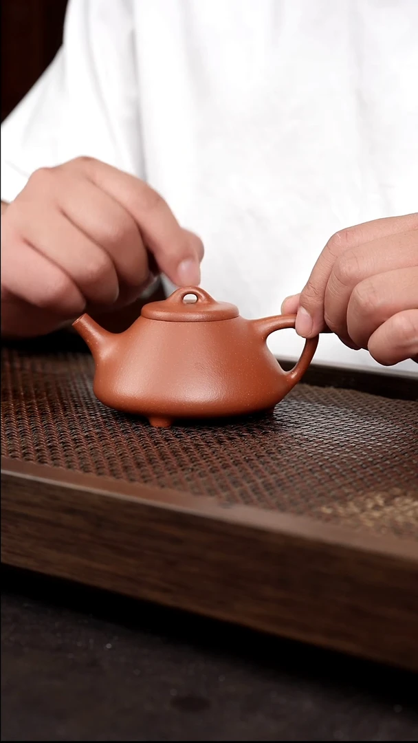 茶壶紫砂红降坡子冶【带矿标证书】