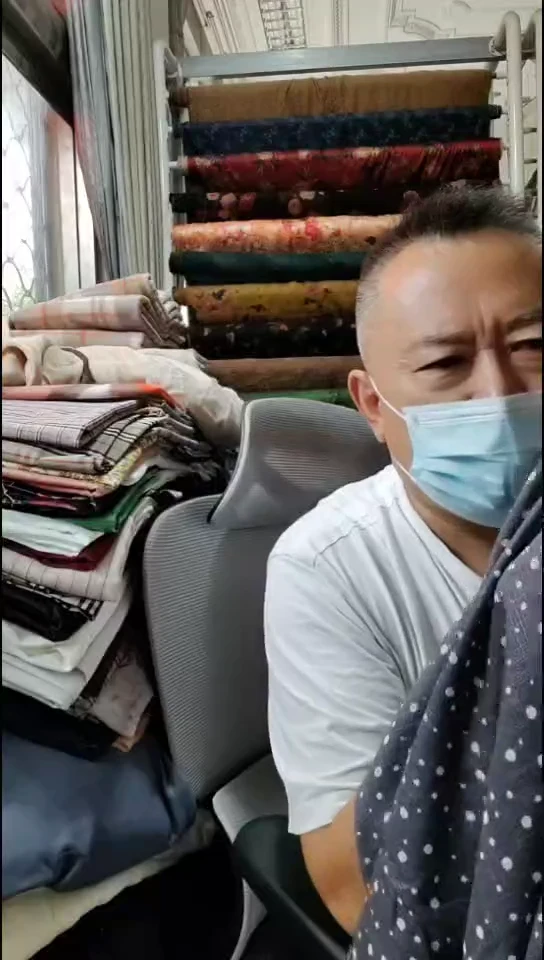 中灰色四散小波点图案布料