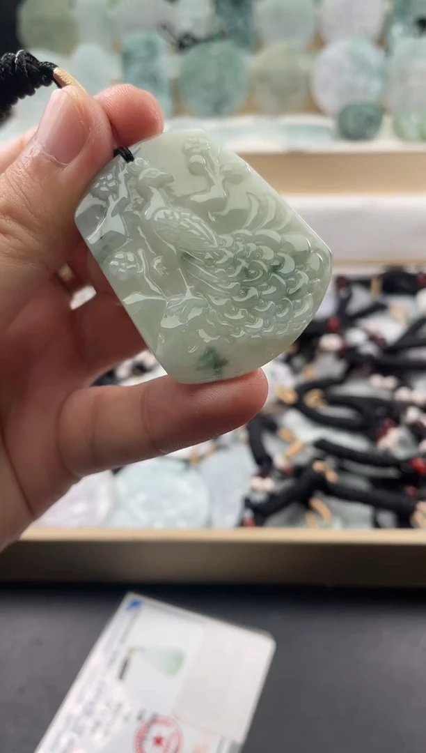 颈饰未镶嵌翡翠....9/19/.130