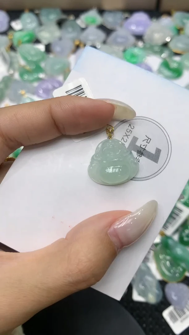 颈饰18K金镶嵌翡翠11111111