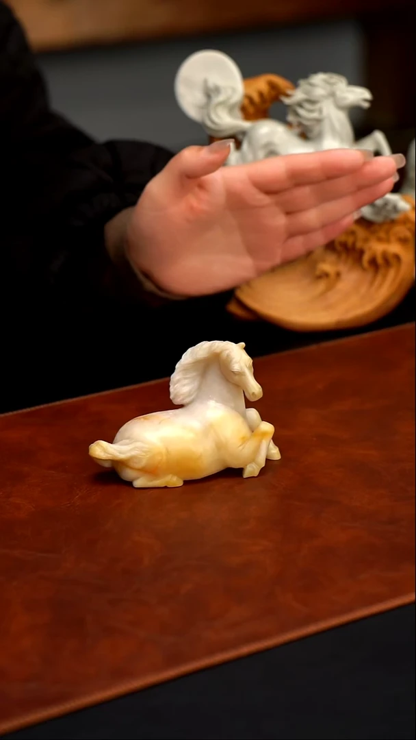 千石手工精品原石雕刻