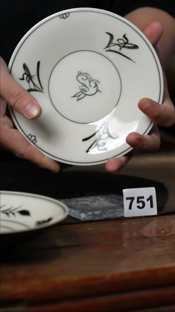 其他兔子标题标题标题标题