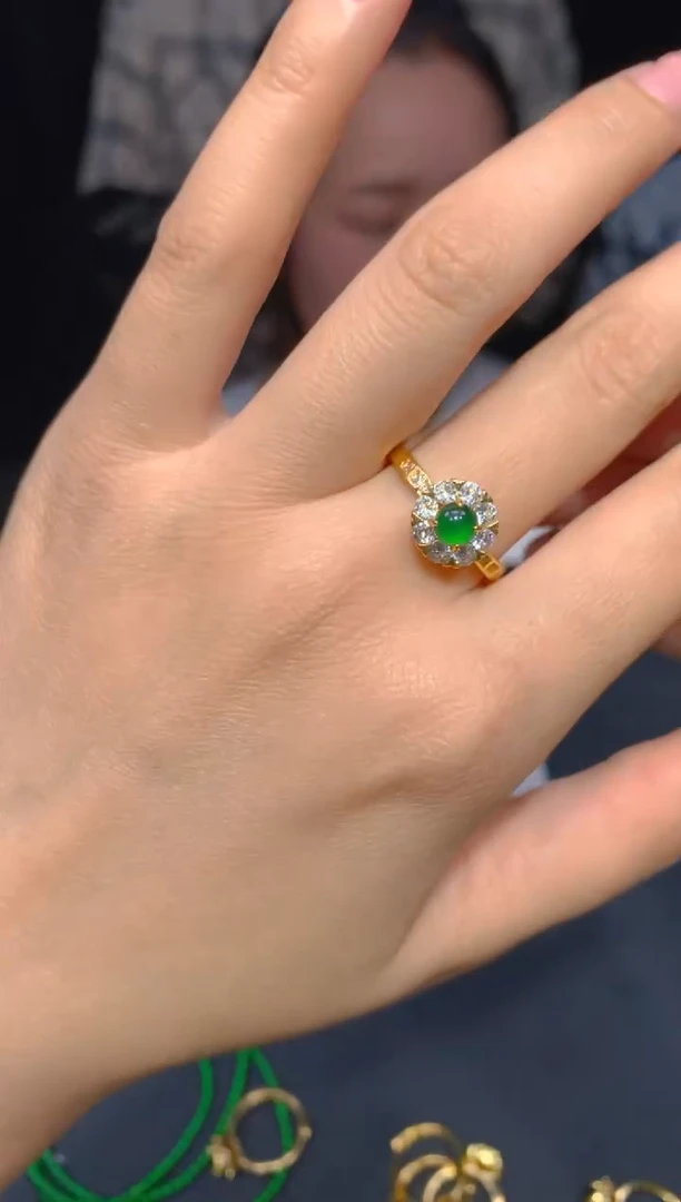 【闪购商品】定制翡翠未镶嵌16多样性发货（发其一）