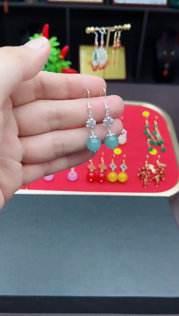 【闪购商品】玛瑙/玉髓耳钉银S925镶嵌237000