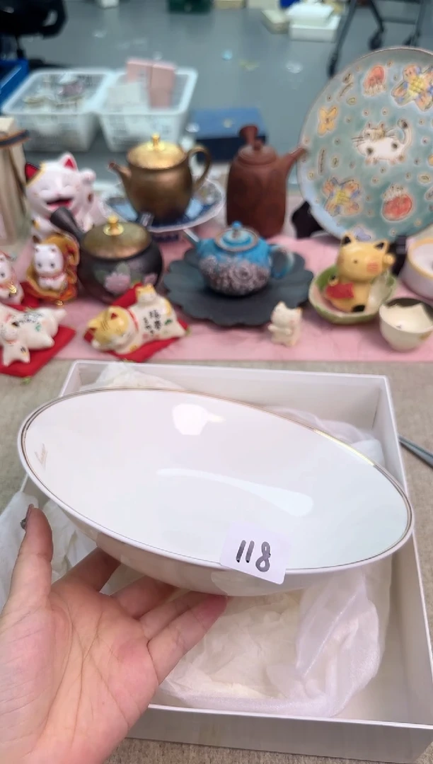 瓷片泡泡家的瓷器真好看