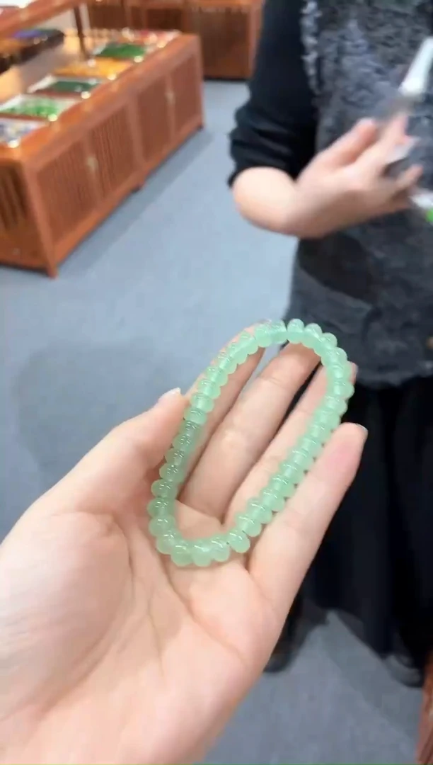 【慧慧甄选】高端轻奢多样性发货HF4087S