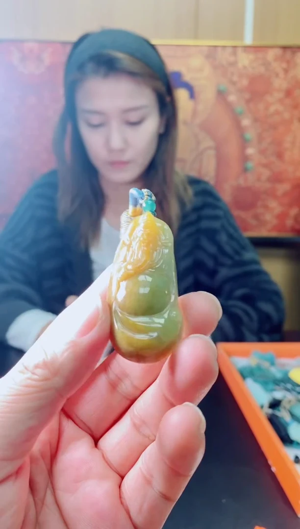 【闪购商品】翡翠颈饰未镶嵌11111111