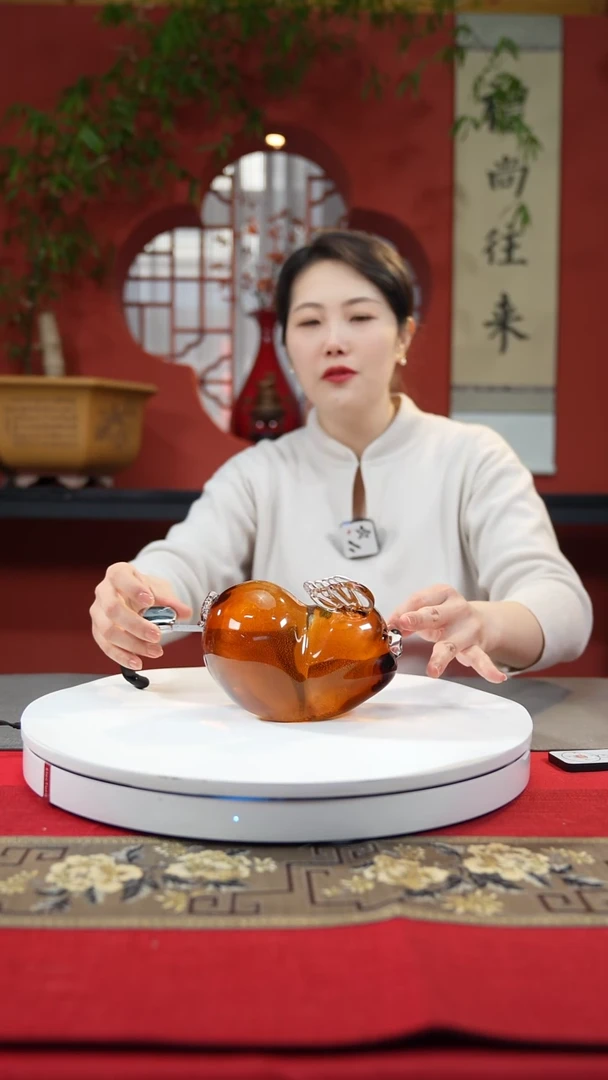【闪购商品】琉璃手工艺品摇摇猪