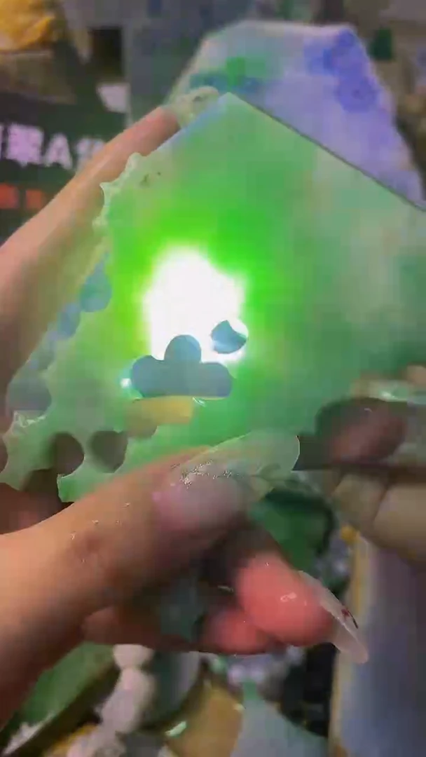 翡翠裸石未镶嵌天然缅甸翡翠A货185
