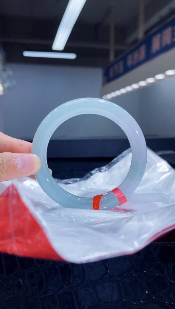 未镶嵌手镯翡翠6