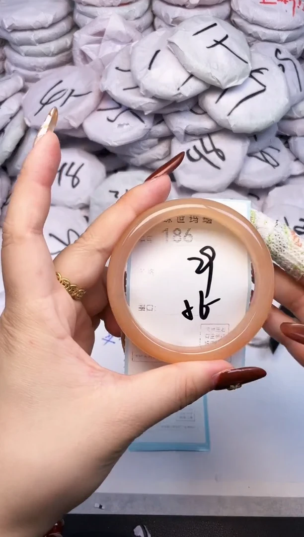 手镯玛瑙/玉髓未镶嵌186