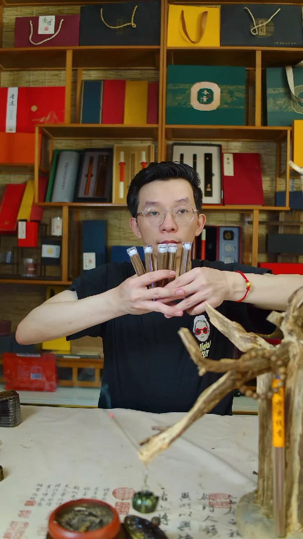 线香拍1发5四方线香 到手5罐