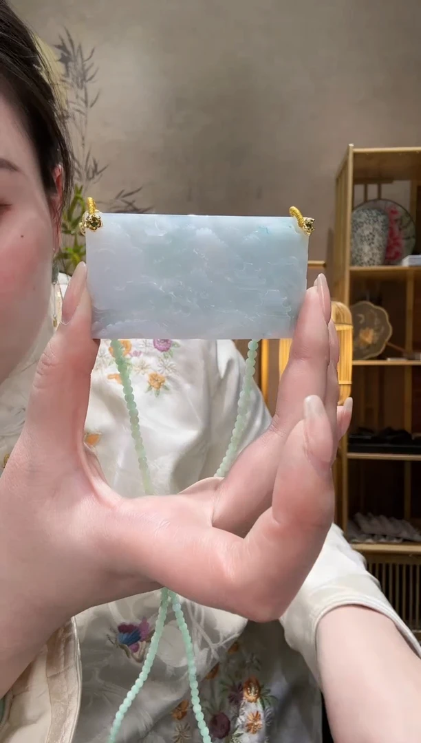 【闪购商品】翡翠颈饰未镶嵌吊坠