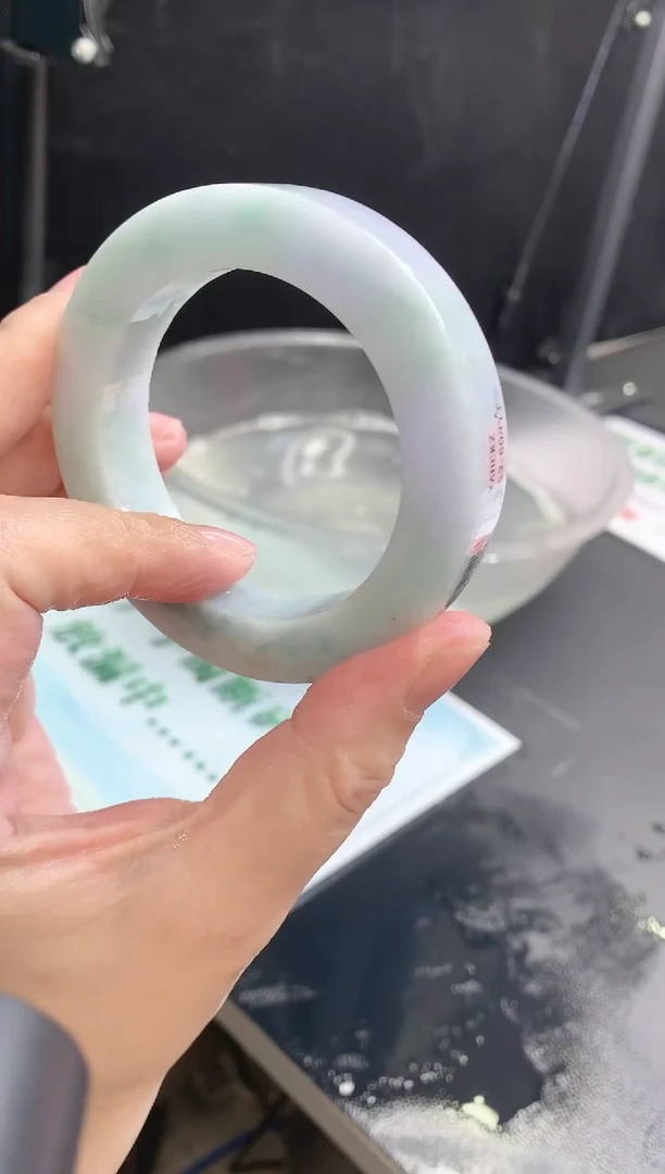 【闪购商品】定制翡翠手镯未镶嵌36 53-60正