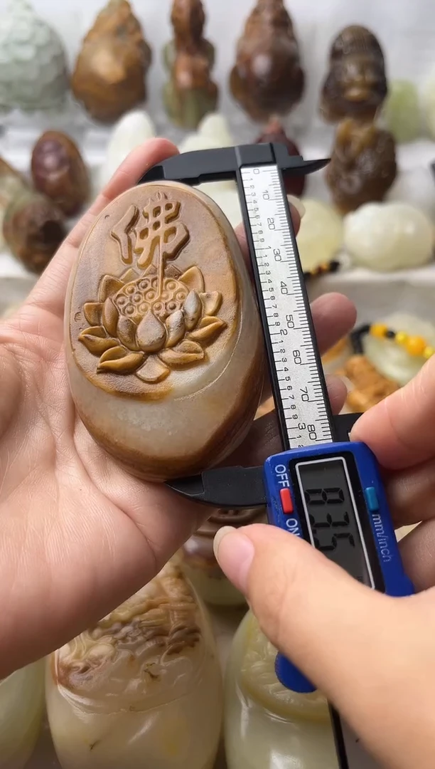 石材方解石棉纹正常不退换佛莲花