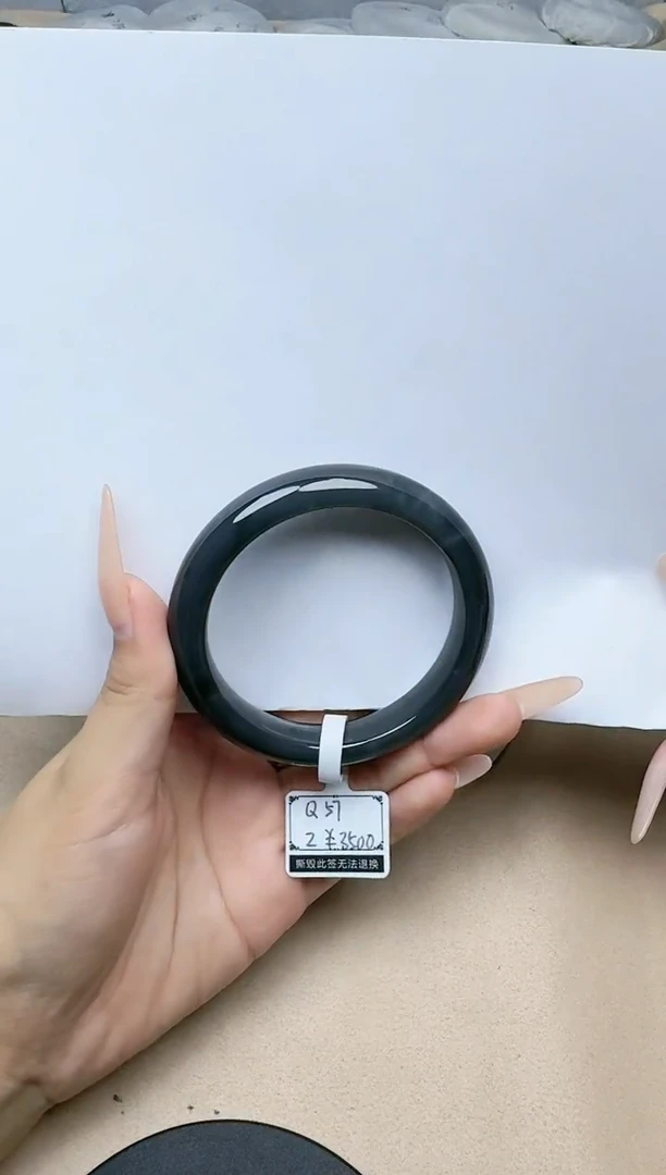 【闪购商品】和田玉手镯未镶嵌56/57圈口 YY