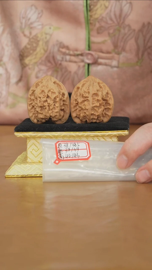 把件文玩核桃马蹄