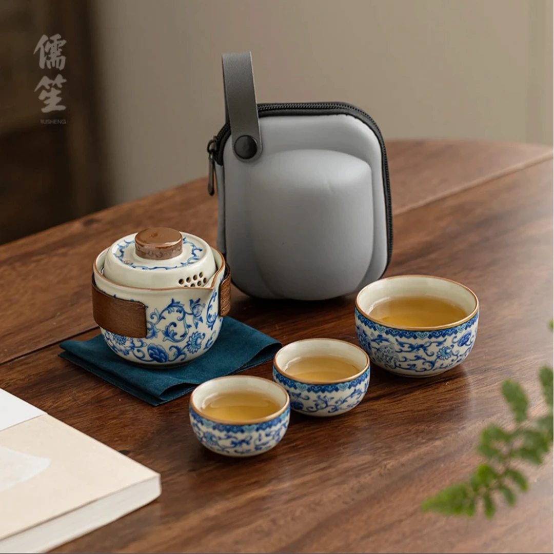 缠枝莲旅行茶具套装便携式茶壶户外泡茶杯一壶三杯中式陶瓷快客杯
