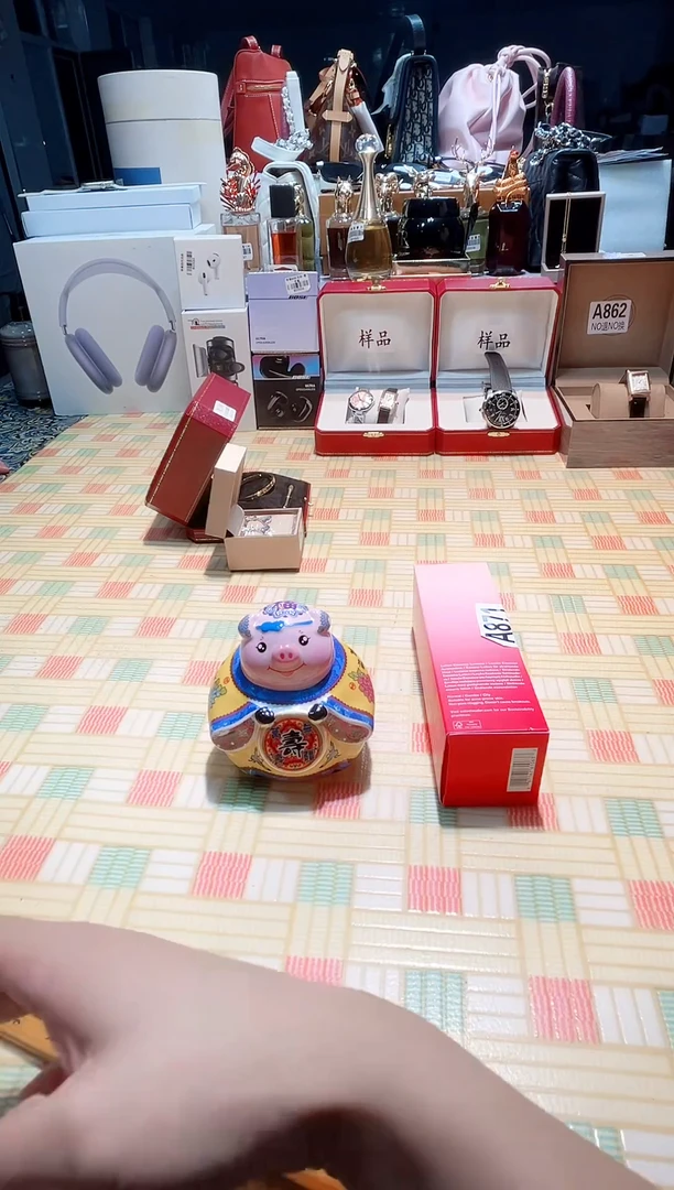 瓷片瓷器 库房到期 全部地板价@@1