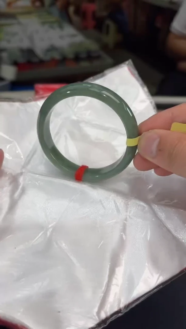 未镶嵌手镯翡翠27