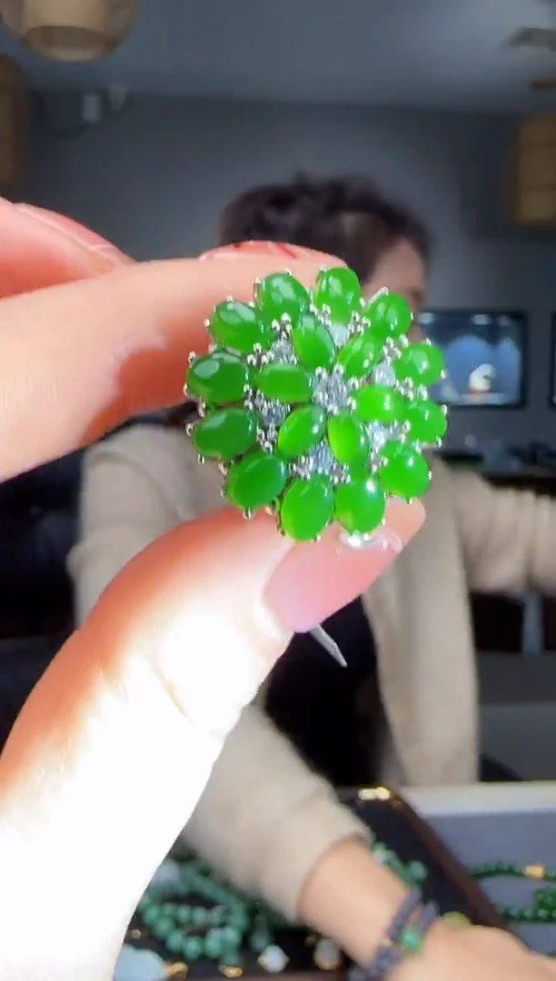 银S925镶嵌戒指和田玉1